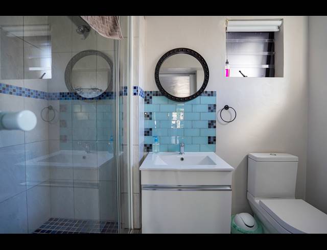 8 BEDROOM GUEST HOUSE FOR SALE IN MELKBOSSTRAND CENTRAL